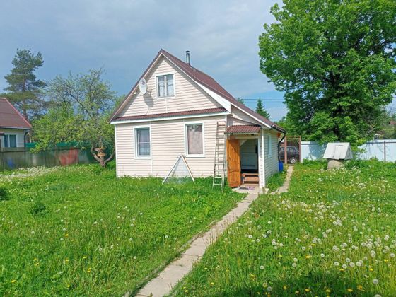 Продажа дома, 45 м², с участком 5,6 сотки