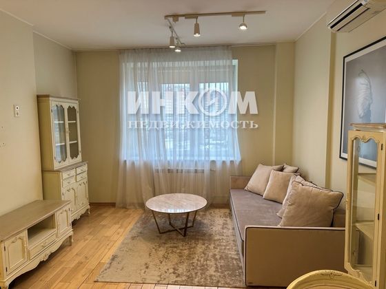 Продажа 2-комнатной квартиры 53 м², 8/22 этаж