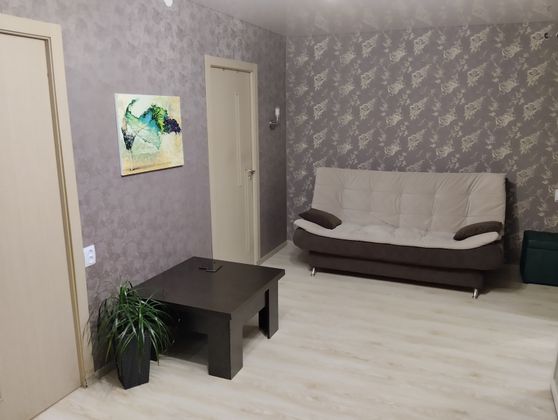 Продажа 4-комнатной квартиры 61,3 м², 2/5 этаж