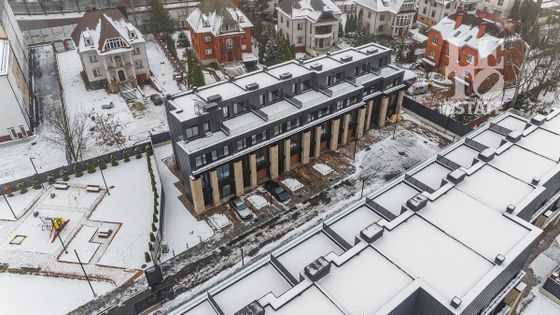 Продажа дома, 208,1 м², с участком 2,1 сотки