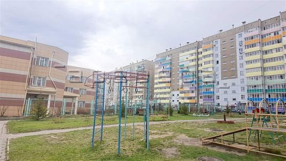 Продажа 3-комнатной квартиры 71 м², 1/10 этаж