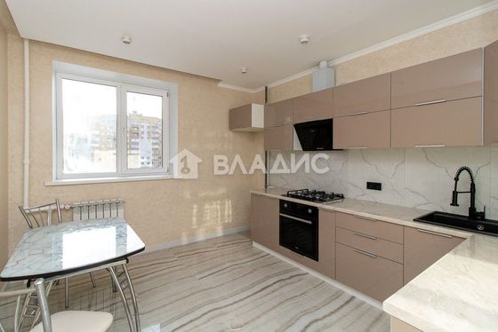 Продажа 3-комнатной квартиры 90 м², 5/16 этаж