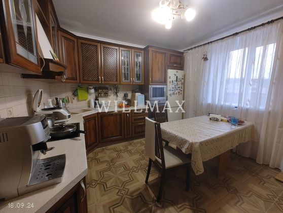 Продажа 2-комнатной квартиры 64 м², 8/18 этаж