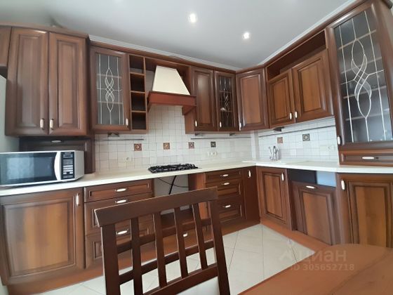 Продажа 2-комнатной квартиры 77 м², 5/8 этаж