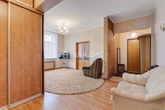 Продажа 3-комнатной квартиры 77 м², 5/5 этаж