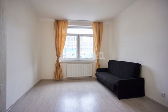 Продажа 1-комнатной квартиры 37,7 м², 3/12 этаж