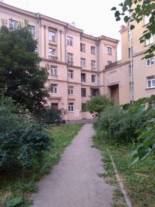 Продажа многокомнатной квартиры 107,1 м², 3/5 этаж