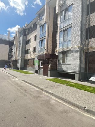 Продажа 2-комнатной квартиры 67 м², 1/4 этаж