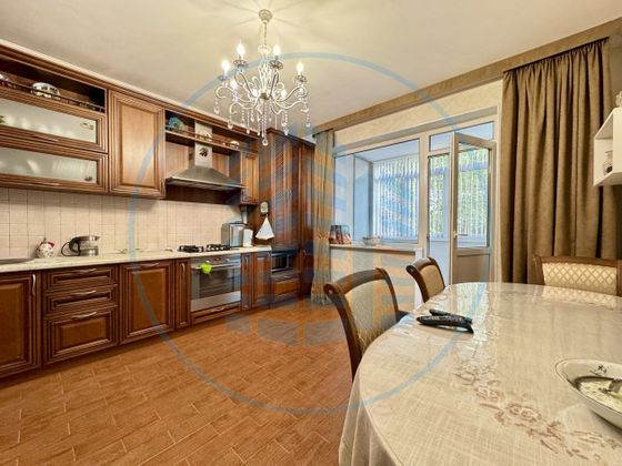 Продажа 3-комнатной квартиры 85,5 м², 1/5 этаж