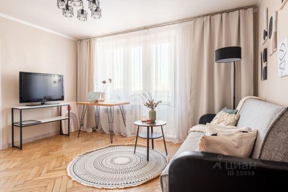 Продажа 2-комнатной квартиры 38 м², 8/9 этаж