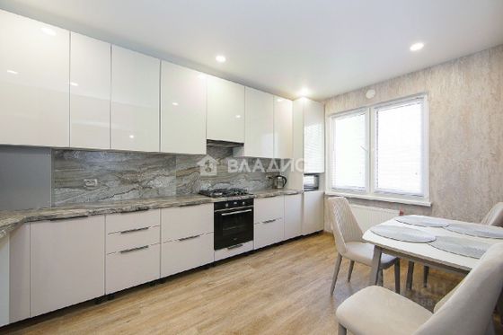 Продажа 3-комнатной квартиры 81,2 м², 6/9 этаж