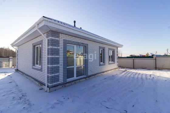 Продажа дома, 83 м², с участком 10,6 сотки