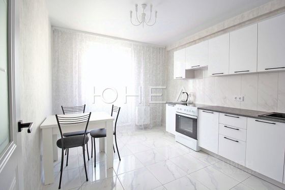 Продажа 1-комнатной квартиры 40 м², 9/12 этаж