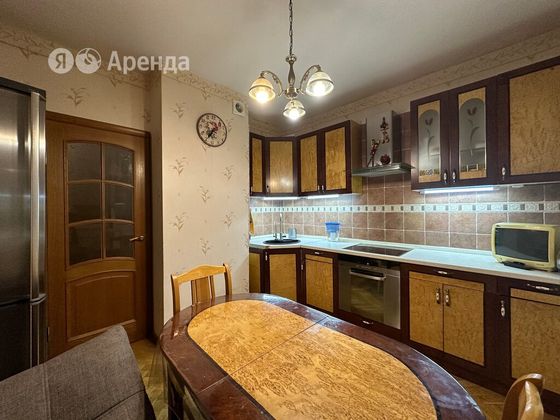 Аренда 4-комнатной квартиры 100 м², 5/22 этаж