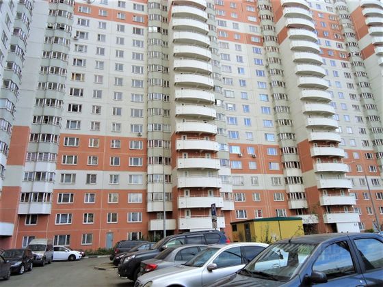 Продажа 3-комнатной квартиры 76 м², 22/22 этаж