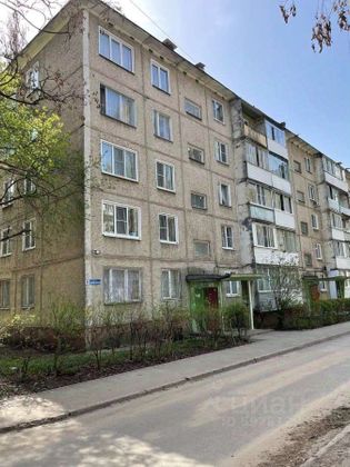 Продажа 2-комнатной квартиры 43,7 м², 2/5 этаж