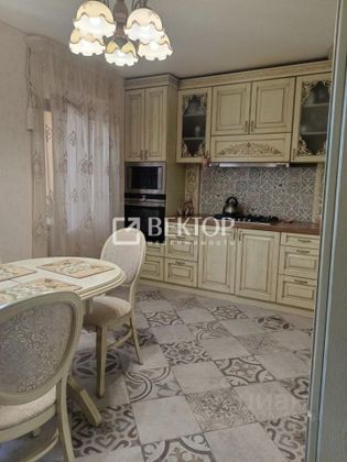 Продажа 2-комнатной квартиры 63 м², 2/4 этаж