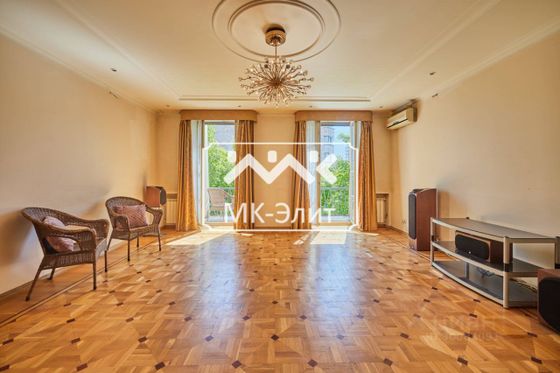 Продажа многокомнатной квартиры 205,3 м², 4/5 этаж