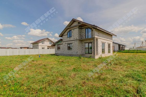 Продажа дома, 188 м², с участком 12 соток