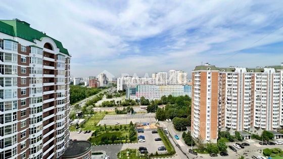 Продажа 3-комнатной квартиры 77 м², 15/17 этаж