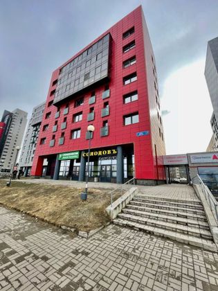 Продажа 3-комнатной квартиры 90 м², 12/14 этаж