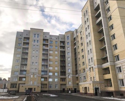 Продажа 2-комнатной квартиры 61,4 м², 1/9 этаж