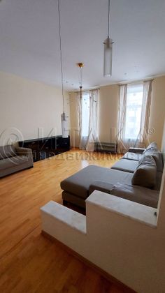 Аренда 4-комнатной квартиры 140 м², 3/4 этаж