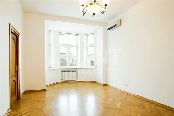 Продажа многокомнатной квартиры 235 м², 5/7 этаж