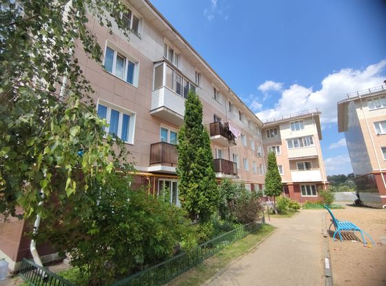 Продажа 2-комнатной квартиры 60 м², 3/4 этаж