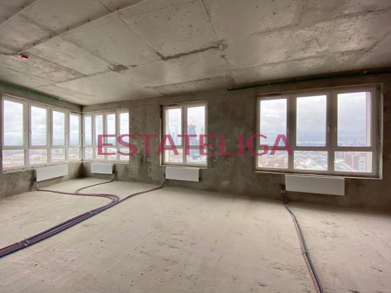 Продажа 3-комнатной квартиры 87 м², 35/36 этаж