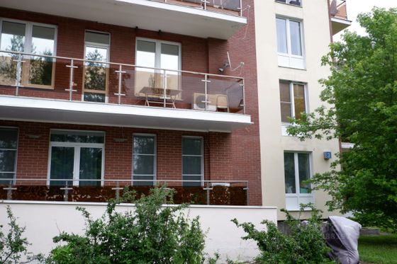 Продажа 1-комнатной квартиры 56,6 м², 2/5 этаж