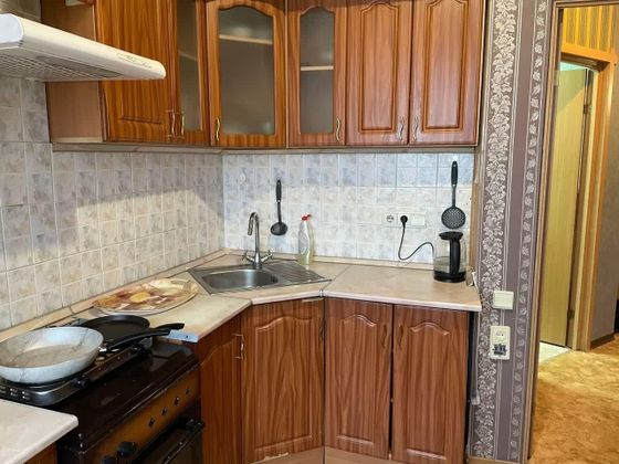 Продажа 2-комнатной квартиры 42 м², 3/3 этаж