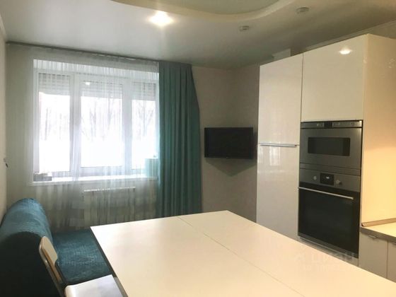 Продажа 3-комнатной квартиры 78 м², 2/19 этаж