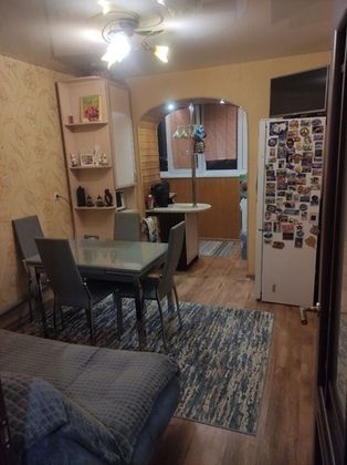 Продажа 2-комнатной квартиры 64 м², 7/10 этаж