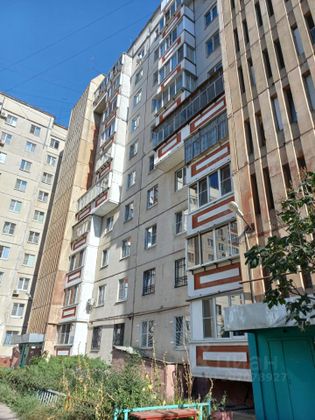 Продажа 2-комнатной квартиры 52 м², 1/10 этаж