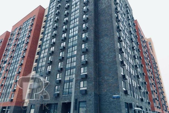 Продажа 1-комнатной квартиры 40 м², 3/23 этаж