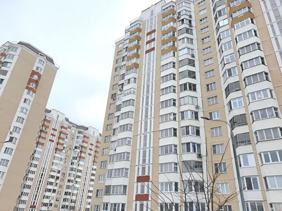 Продажа 2-комнатной квартиры 62 м², 6/17 этаж