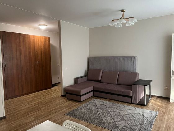 Продажа 1-комнатной квартиры 43 м², 1/3 этаж