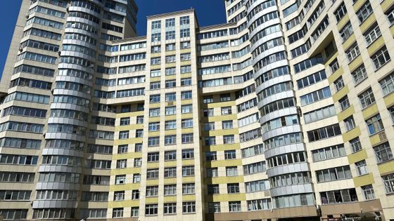 Продажа 3-комнатной квартиры 132 м², 3/16 этаж