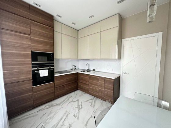 Продажа 2-комнатной квартиры 56 м², 8/17 этаж