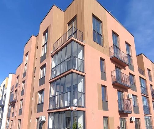 Продажа 3-комнатной квартиры 95 м², 2/4 этаж