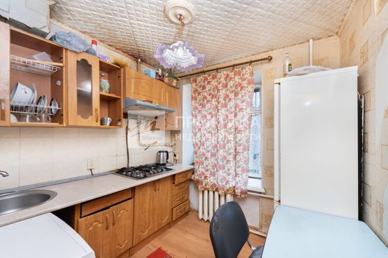 Продажа 3-комнатной квартиры 53,8 м², 1/9 этаж