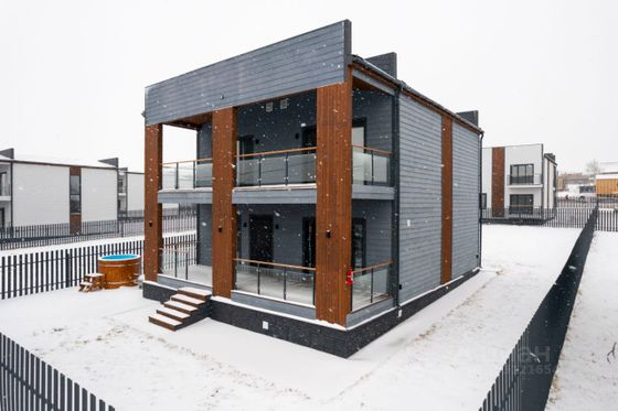 Продажа дома, 183 м², с участком 7 соток