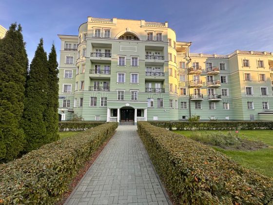 Продажа 4-комнатной квартиры 121 м², 3/5 этаж