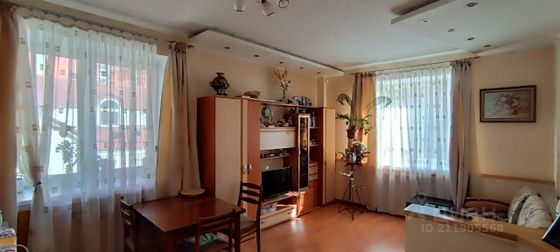 Продажа 3-комнатной квартиры 92 м², 2/8 этаж