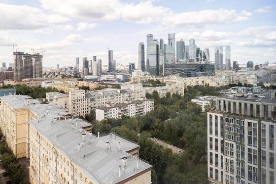 Продажа 4-комнатной квартиры 171 м², 25/34 этаж