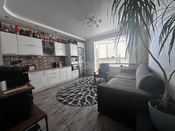 Продажа 2-комнатной квартиры 65 м², 4/18 этаж