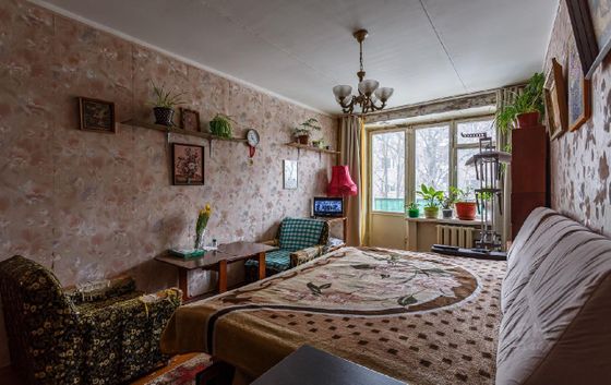 Продажа 2-комнатной квартиры 42 м², 3/4 этаж