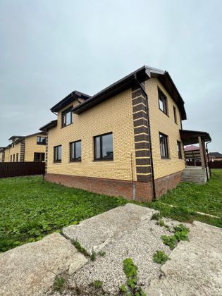 Продажа дома, 262 м², с участком 10 соток