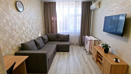 Продажа 1-комнатной квартиры 35 м², 2/7 этаж